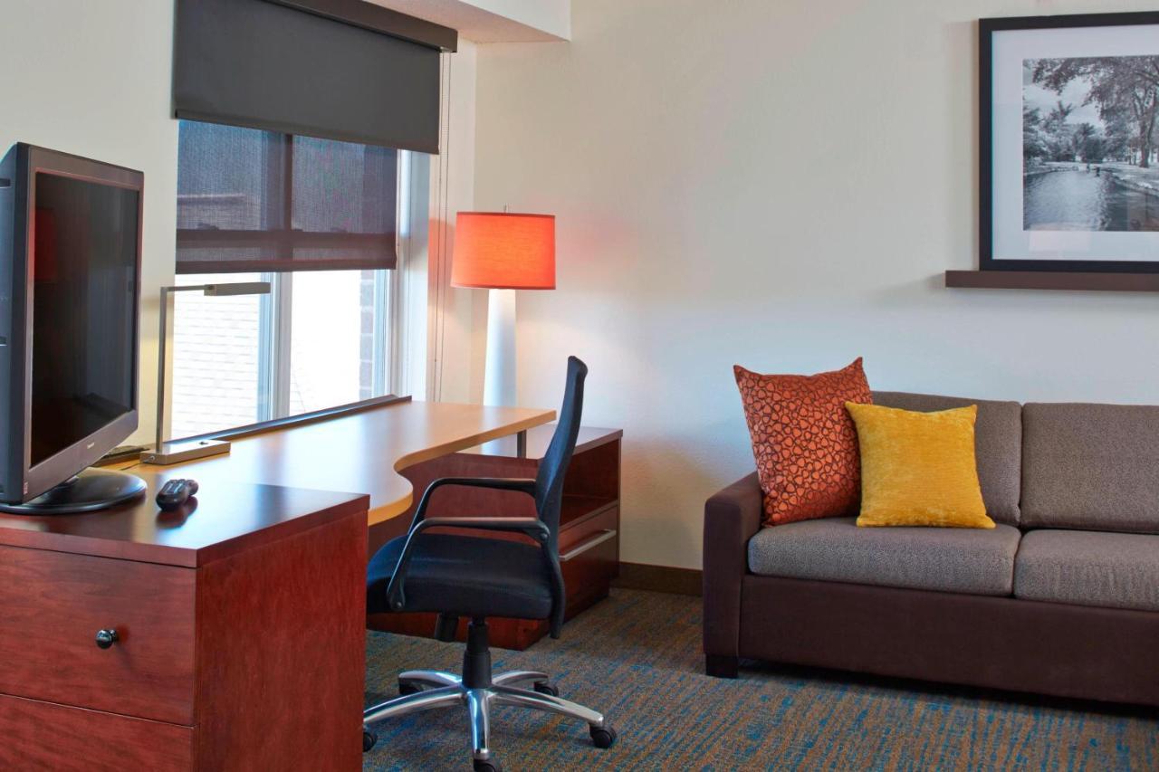 Residence Inn Minneapolis St. Paul/Roseville Dış mekan fotoğraf