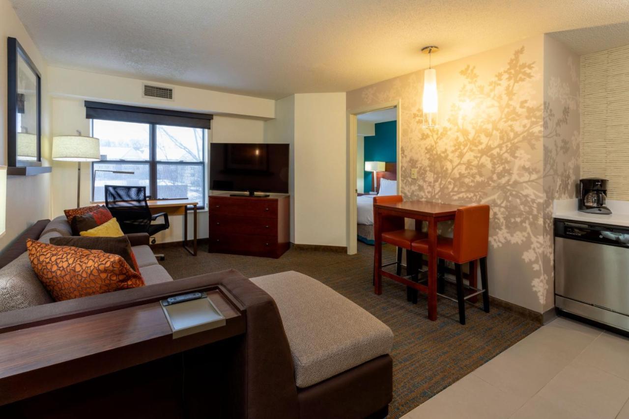 Residence Inn Minneapolis St. Paul/Roseville Dış mekan fotoğraf