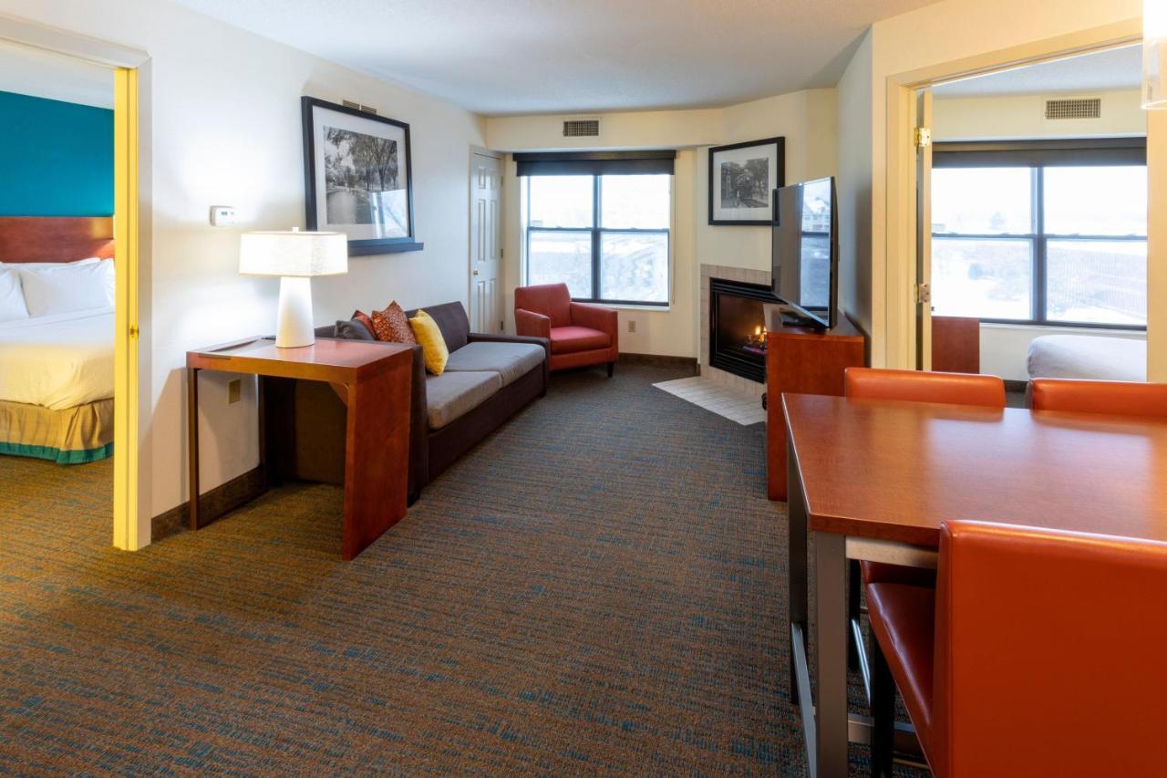 Residence Inn Minneapolis St. Paul/Roseville Dış mekan fotoğraf