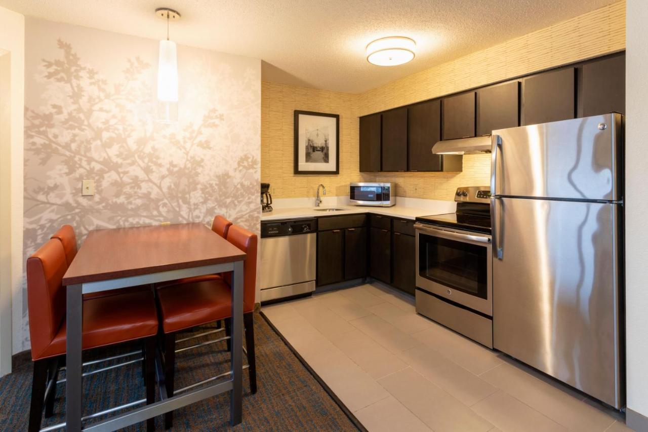 Residence Inn Minneapolis St. Paul/Roseville Dış mekan fotoğraf