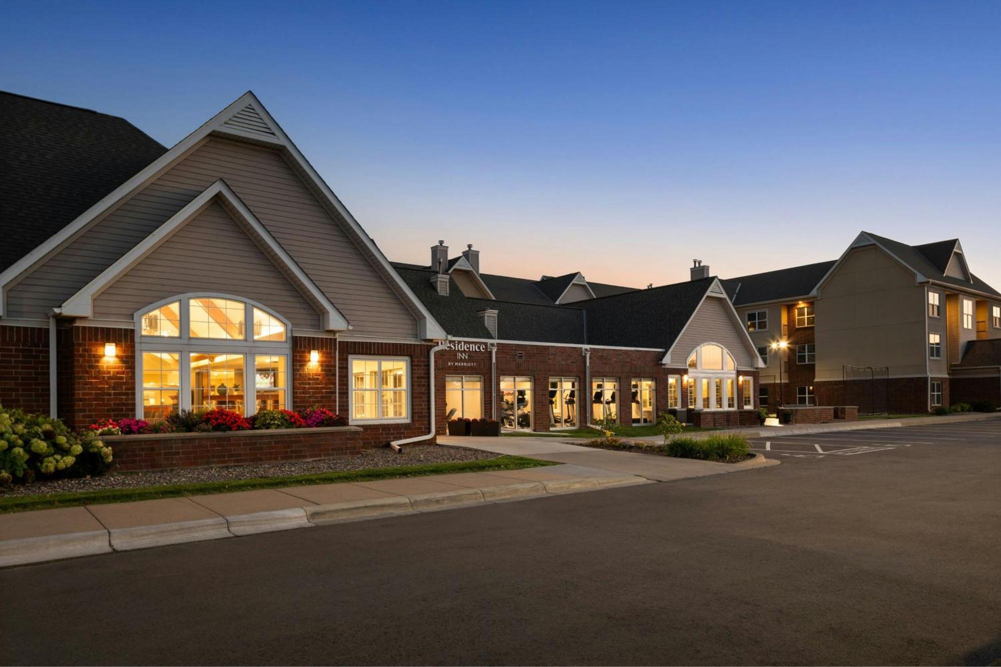 Residence Inn Minneapolis St. Paul/Roseville Dış mekan fotoğraf